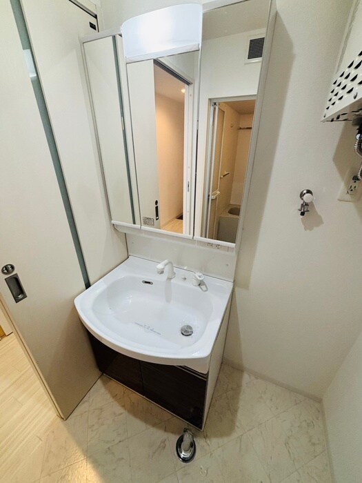 ＲＡＤＩＡ近代美術館前の物件内観写真