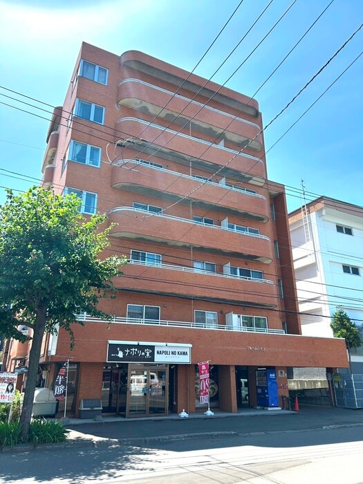 ブル－ムハイツの物件外観写真