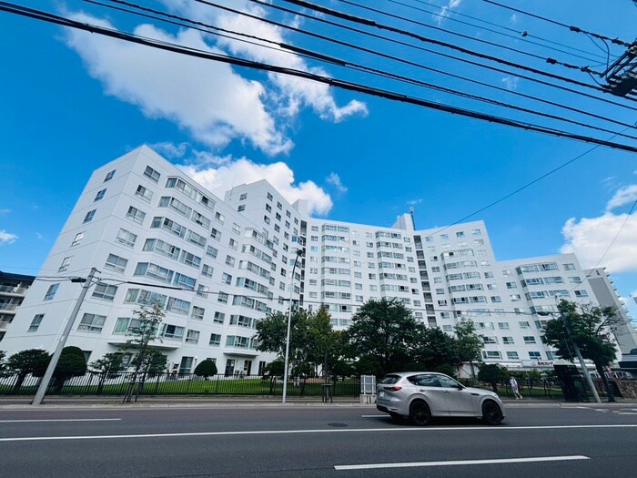 宮の森グランドハイツ（２０６）の物件外観写真