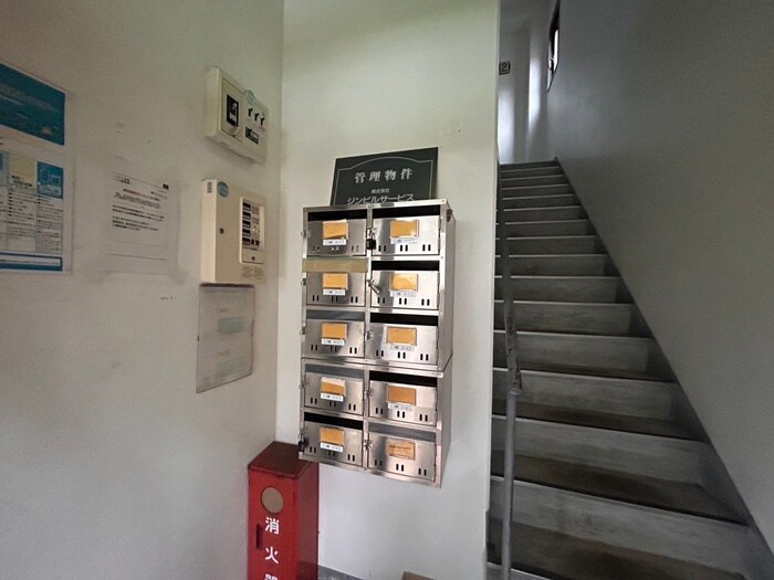 シャト－純連の物件外観写真