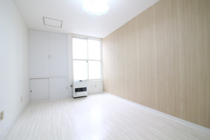 ヒュース北16Ｃの物件内観写真