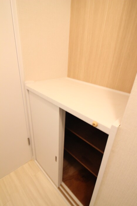 ヒュース北16Ｃの物件内観写真