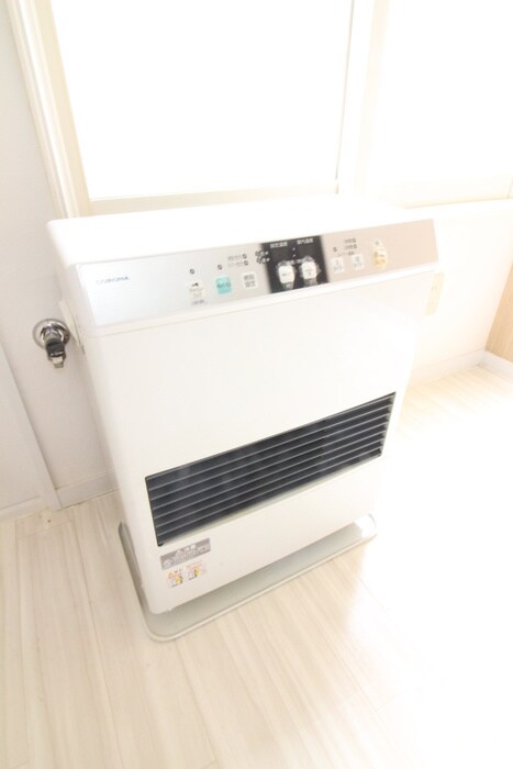 ヒュース北16Ｃの物件内観写真