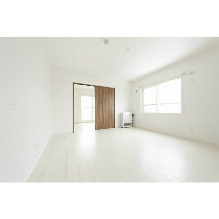 KING HOUSE KANJYODORI HIGASHIの物件内観写真