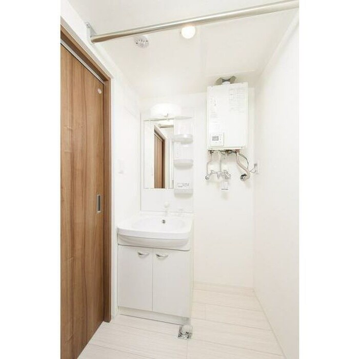 KING HOUSE KANJYODORI HIGASHIの物件内観写真