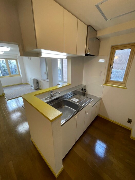 サンシャイン山鼻の物件内観写真