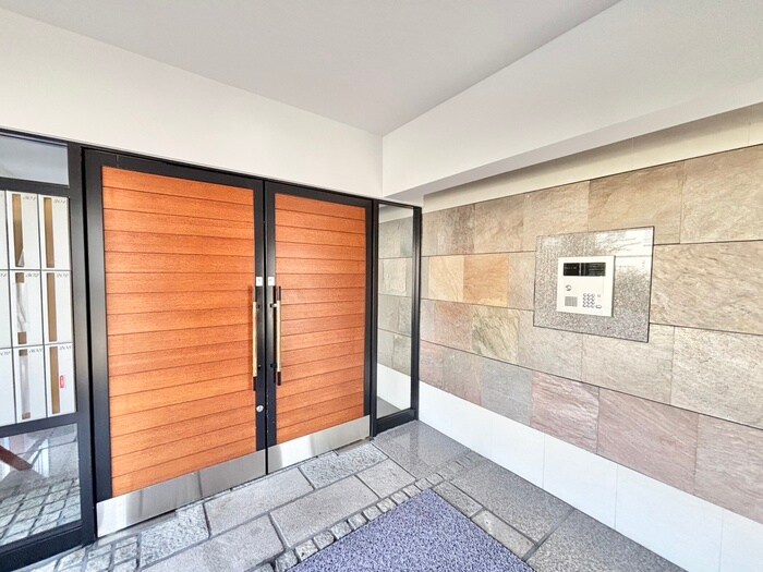 eーoneの物件外観写真