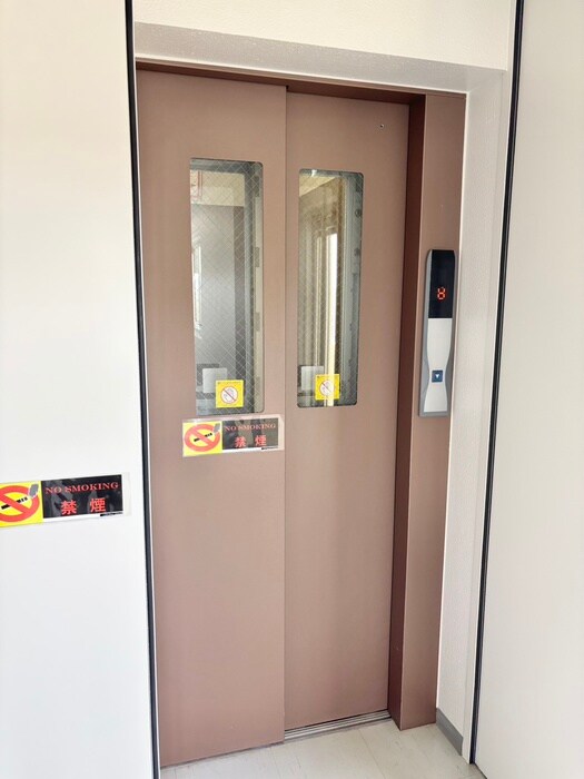 eーoneの物件外観写真