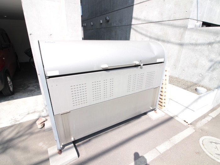 ブランノワール東区役所の物件外観写真