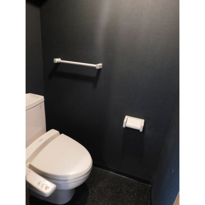 ブランノワール東区役所の物件内観写真