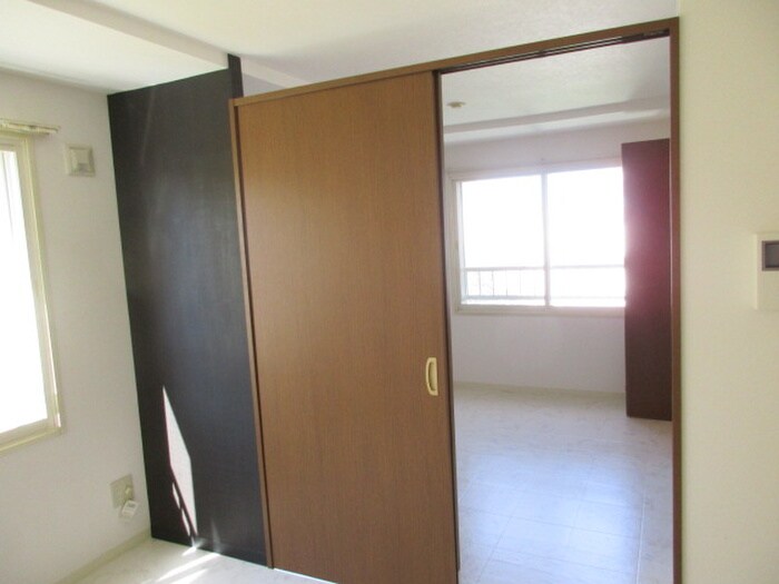 ブランノワール東区役所の物件内観写真