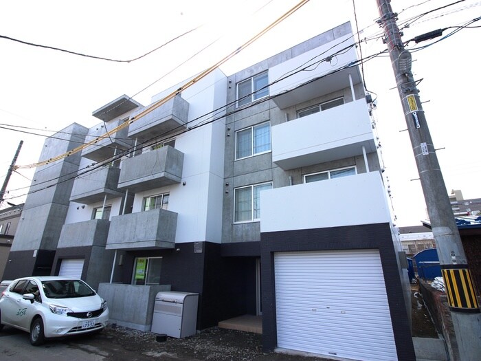 クラヴィス発寒南の物件外観写真