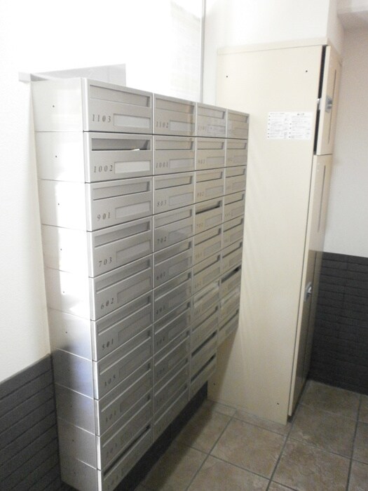 クラッセ知事公館前の物件外観写真