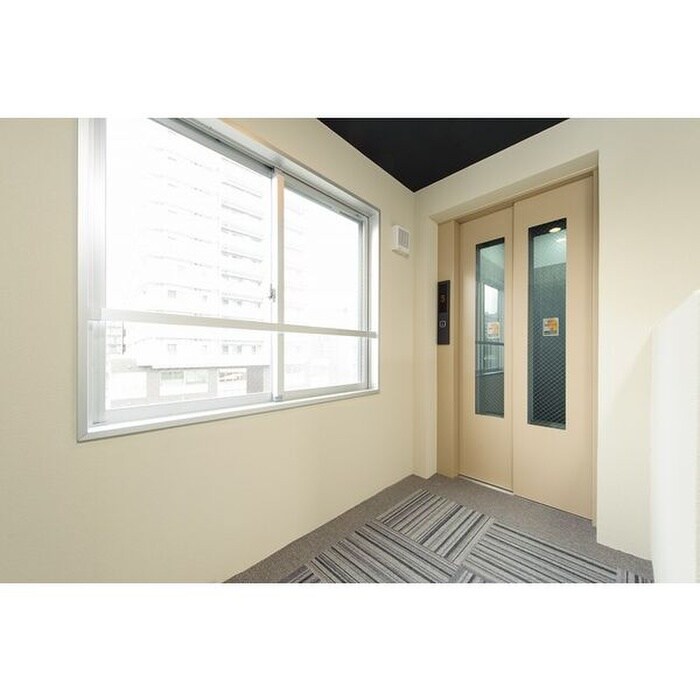 FRONTIERの物件外観写真