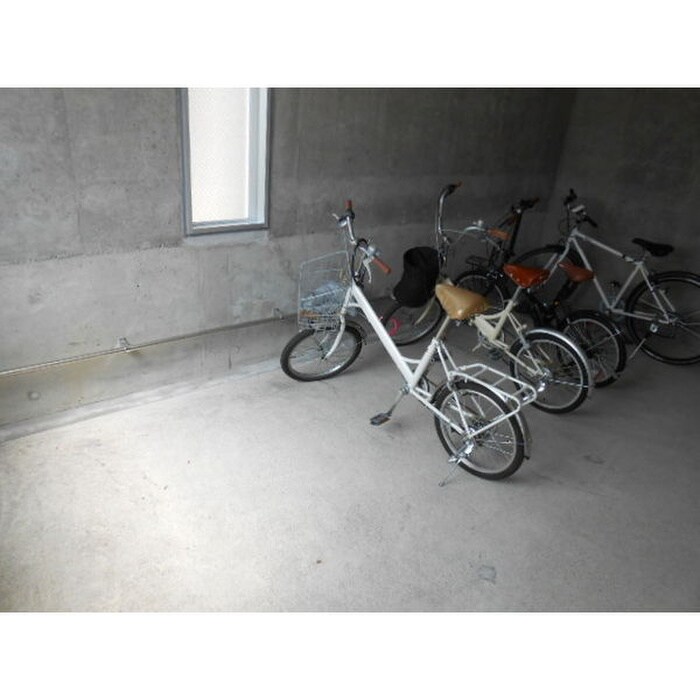 ロワ・プルミエの物件外観写真