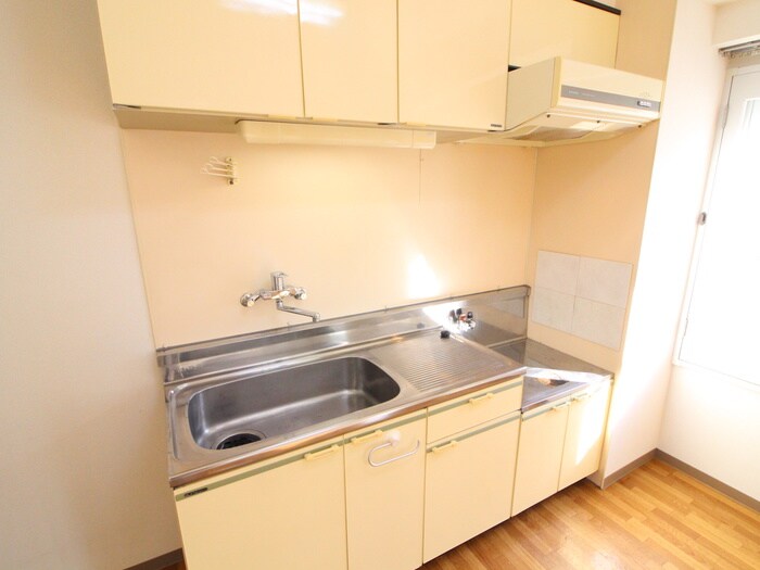 カーサエスティーナの物件内観写真