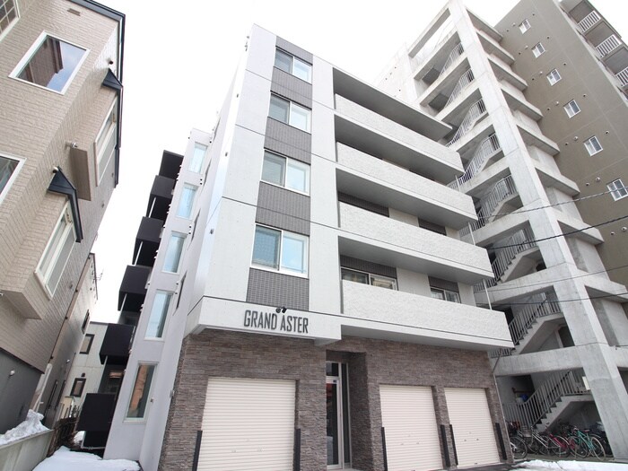GRAND　ASTERの物件外観写真