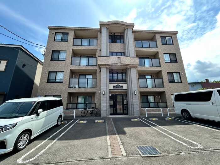 グランメール宮丘公園の物件外観写真