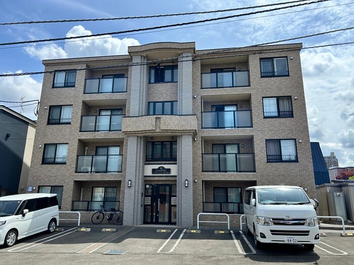 グランメール宮丘公園の物件外観写真