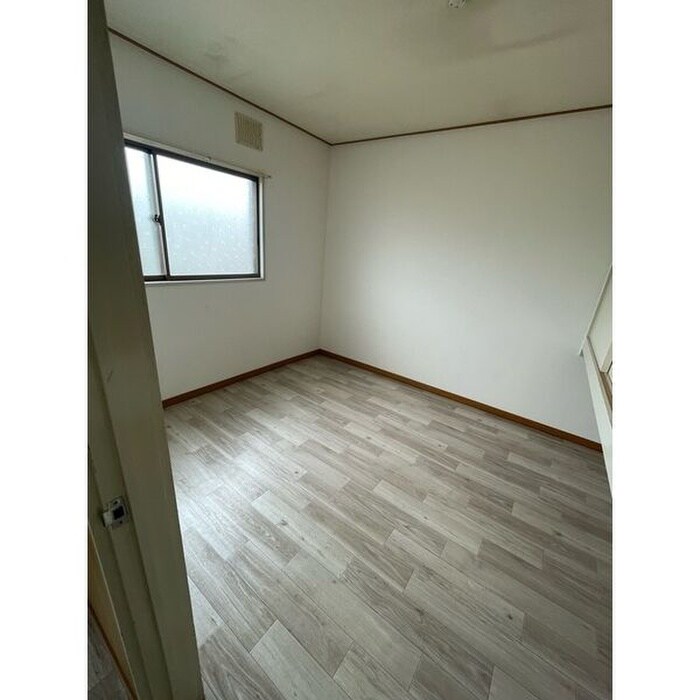 ハイツ稲穂の物件内観写真