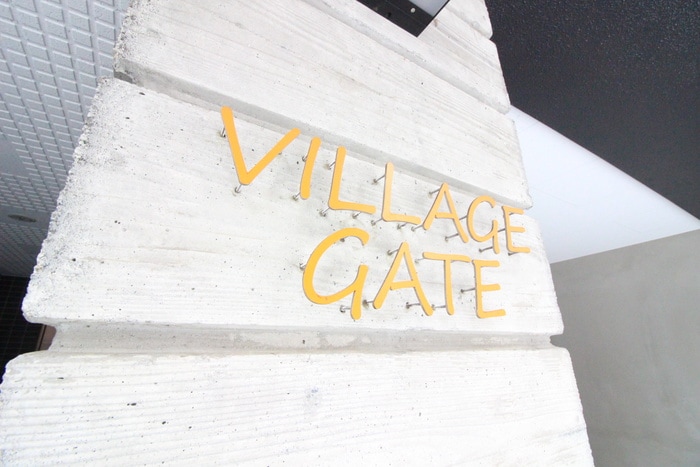 VILLAGE GATEの物件外観写真