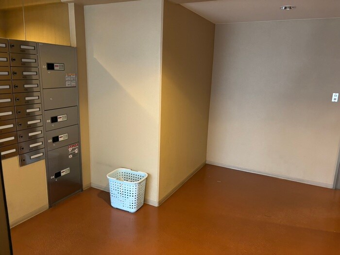 ロ－レル１７の物件外観写真