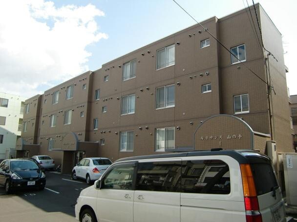 ルネサンス山の手の物件外観写真