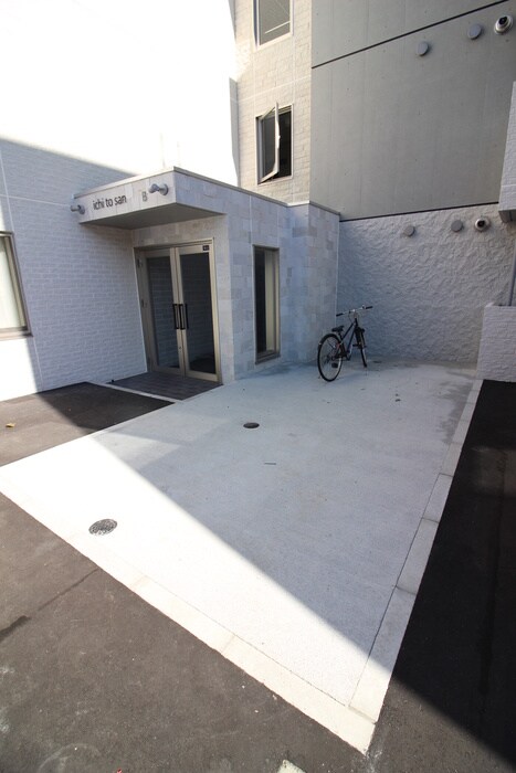 ichi to san Bの物件外観写真