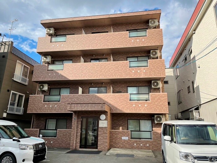 リヴェールの物件外観写真