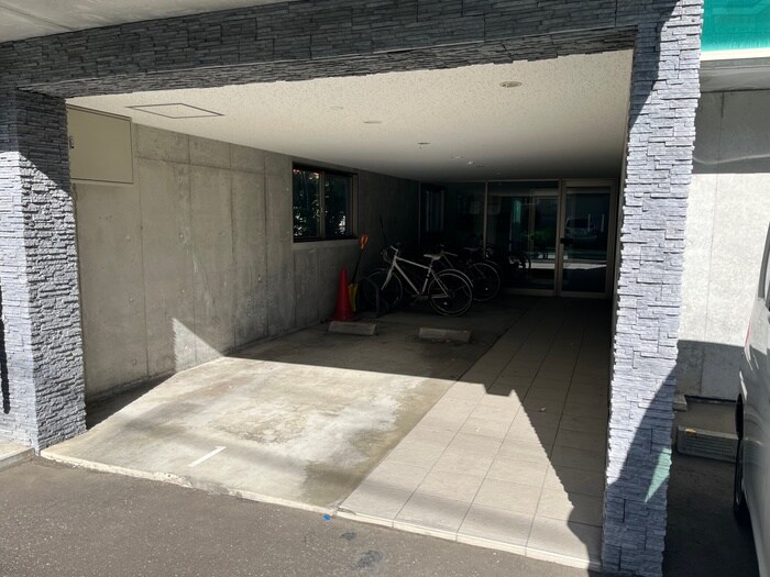 アルス平岸の物件外観写真