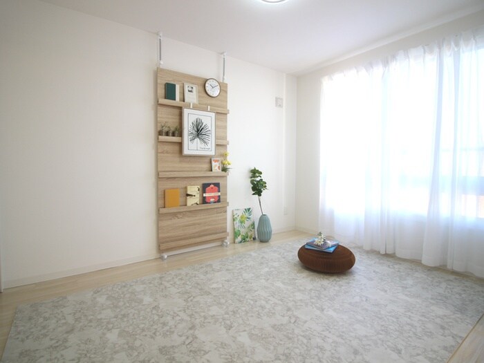 コンフォート美園4条の物件内観写真