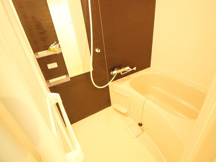 コンフォート美園4条の物件内観写真