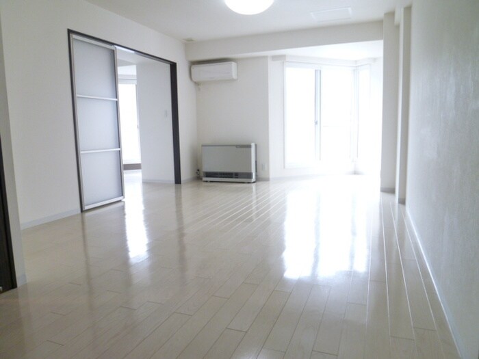 サムティ宮ヶ丘レジデンスの物件内観写真