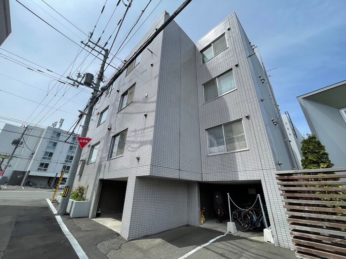 ヴァトンヒルズ宮の森の物件外観写真