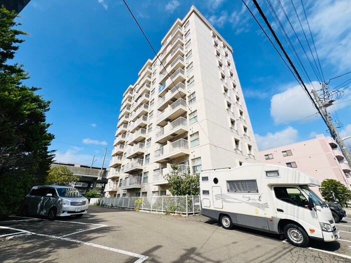 アルファヒル麻生の物件外観写真