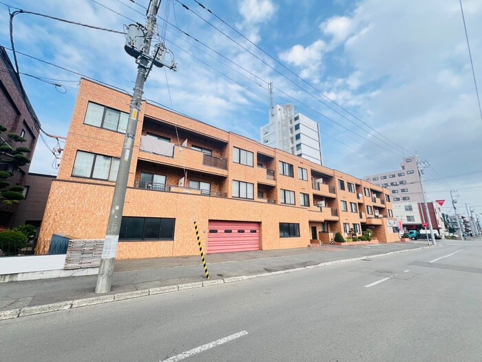 サンシティ３２の物件外観写真