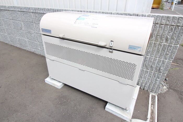 ル・ピエール桑園の物件外観写真