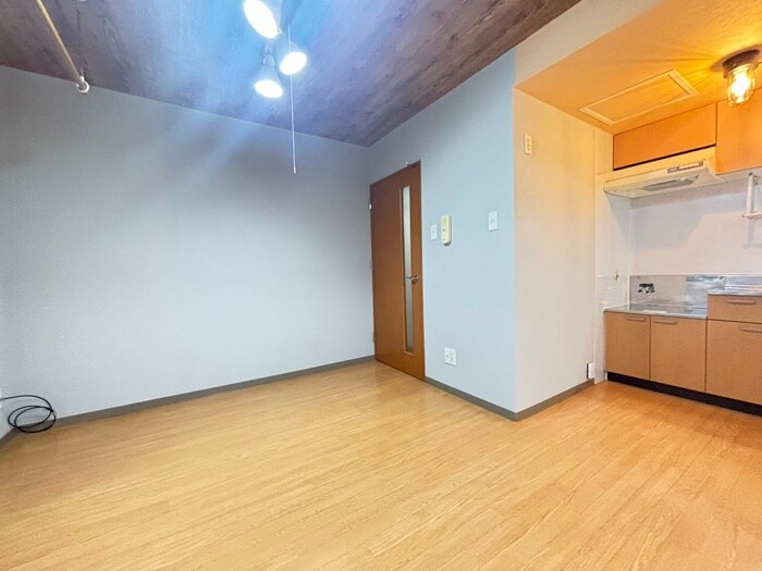 フラット南平岸の物件内観写真