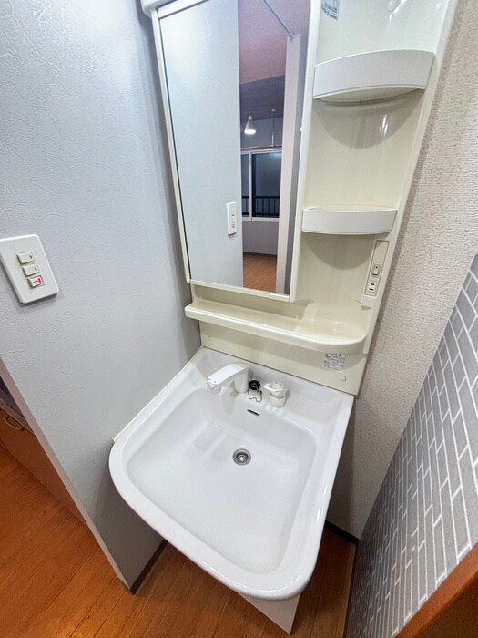 フラット南平岸の物件内観写真