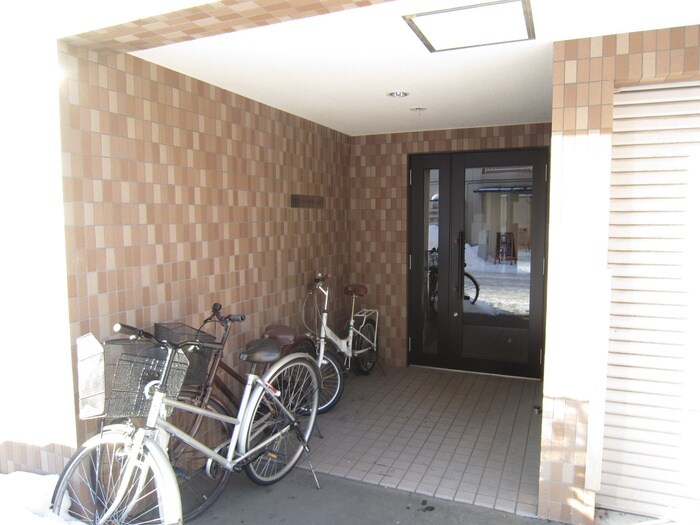 アニバ－サリ－１６の物件外観写真