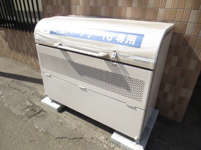 アニバ－サリ－１６の物件外観写真