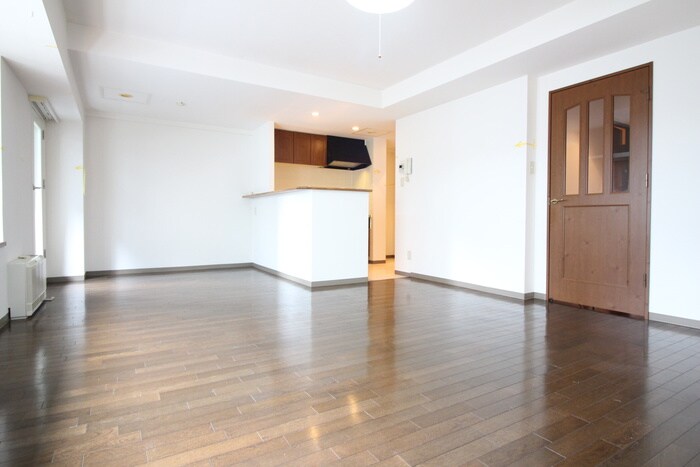 アームズ宮の森(302)の物件内観写真