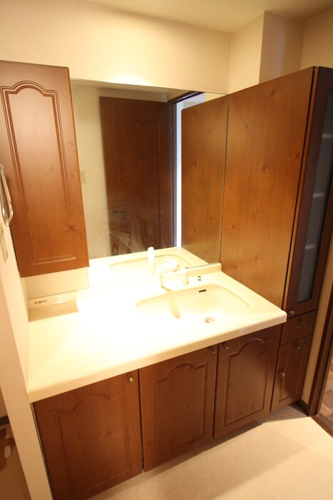 アームズ宮の森(302)の物件内観写真