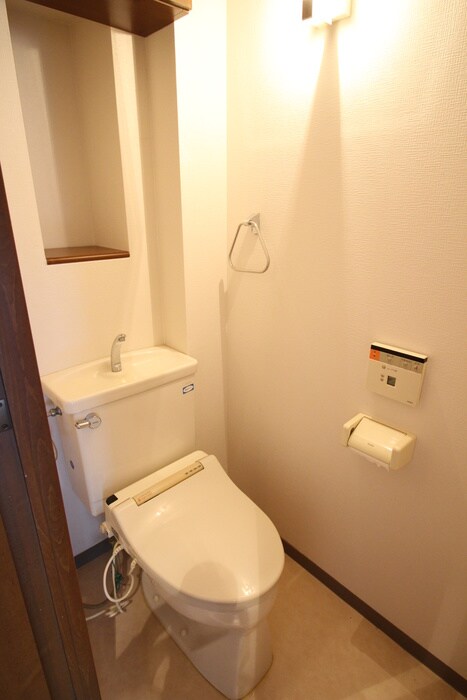 アームズ宮の森(302)の物件内観写真