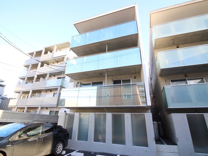 ＧＲＡＮＤ　ＣＡＬＭＥ琴似の物件外観写真