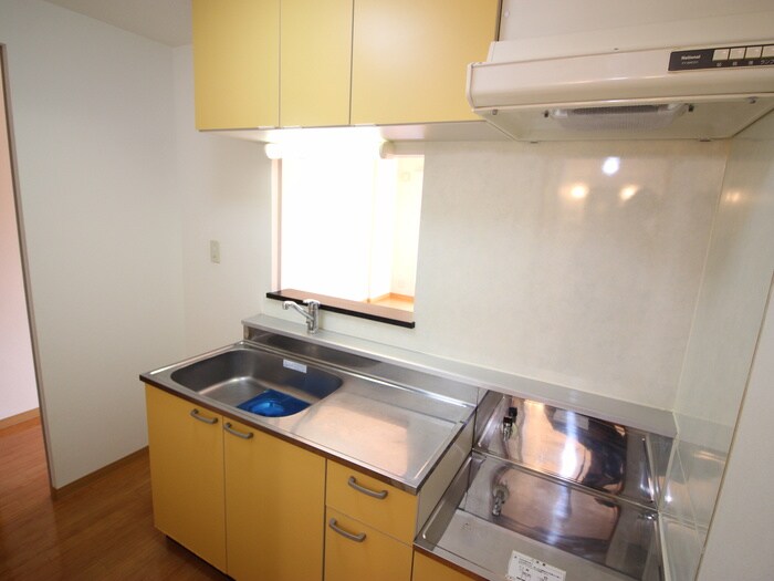 メトロガ－デンの物件内観写真