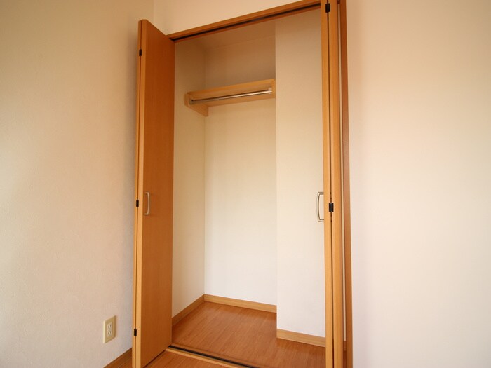 メトロガ－デンの物件内観写真