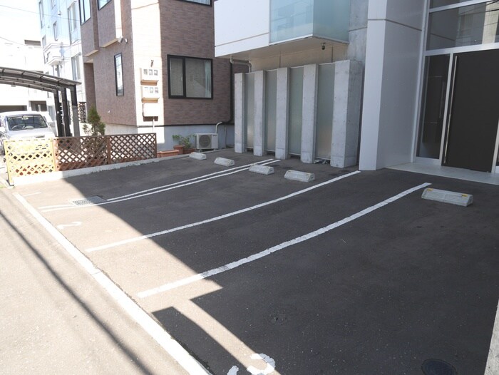 レガリア豊平公園の物件外観写真