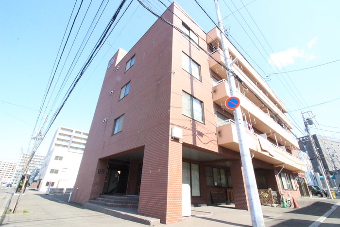 シティ菊水の物件外観写真