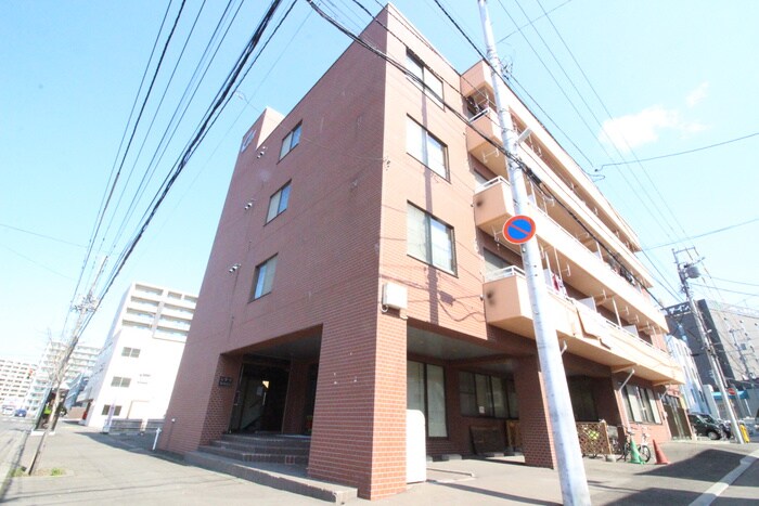 シティ菊水の物件外観写真